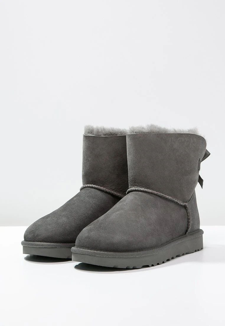 Ugg Mini Bailey Bow - Korte Laarzen - Grey - Afbeelding 4