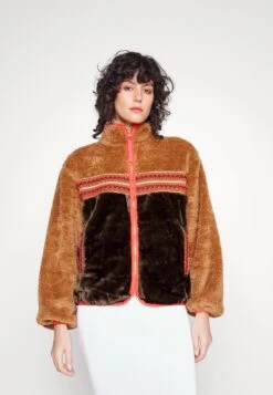 Ugg Marlene Sherpa Braid - Lichte Jas - Chestnut Heritage Braid