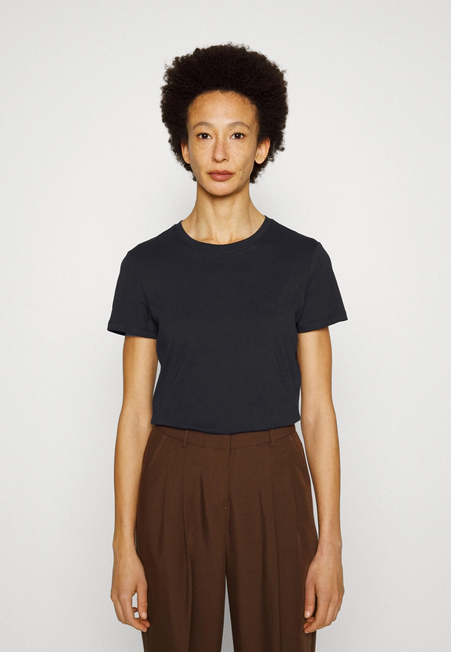 Ugg Uma Tee - T-Shirt Basic - Black