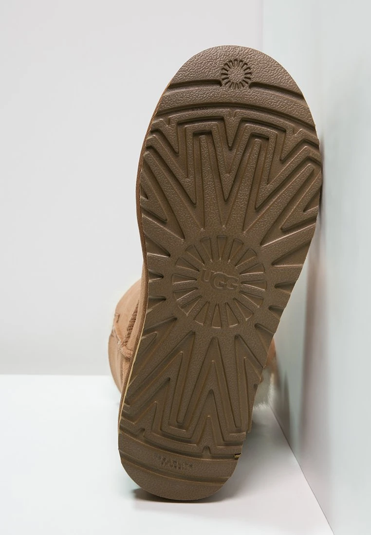 Ugg Bailey Button Ii - Korte Laarzen - Chestnut - Afbeelding 6