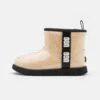 Ugg Classic Clear Mini Ii - Regenlaarzen - Natural/Black